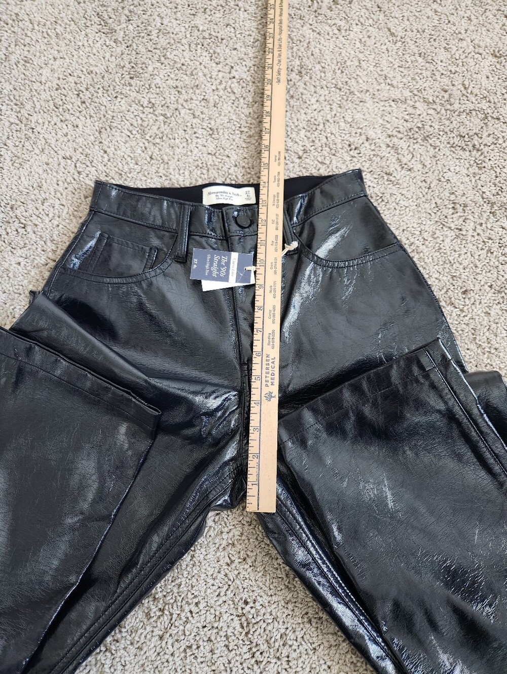 NWT Abercrombie & Fitch Curve Love Patent Leather 90s Straight Ultra High Rise - Picture 8 of 9